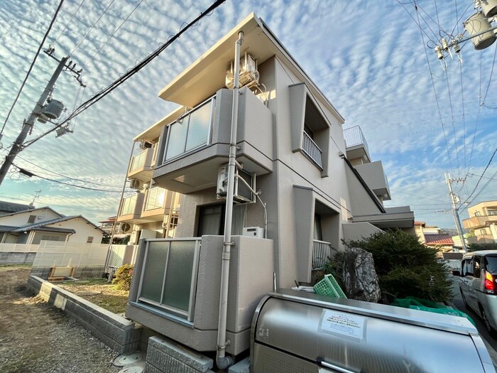 物件外観写真3　(外観写真)