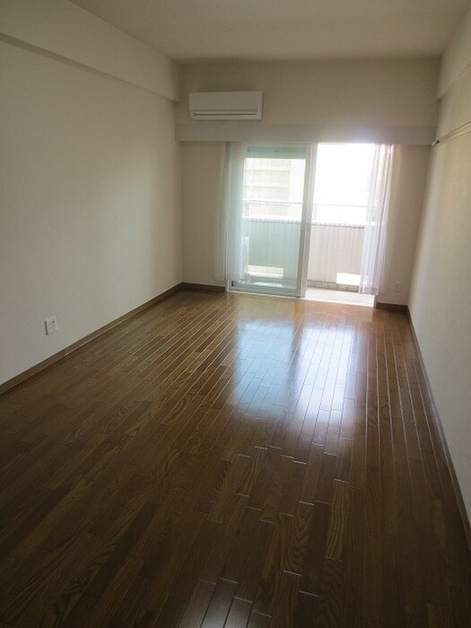 物件内観写真12　(居室)