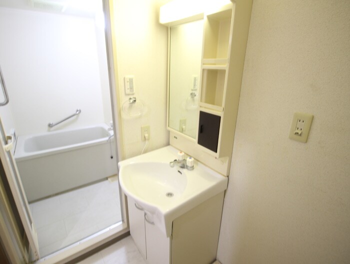 物件内観写真14　(洗面)