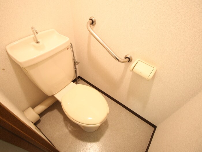 物件内観写真17　(トイレ)