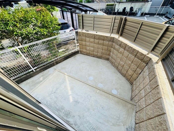 物件内観写真17　(ベランダ・バルコニー)