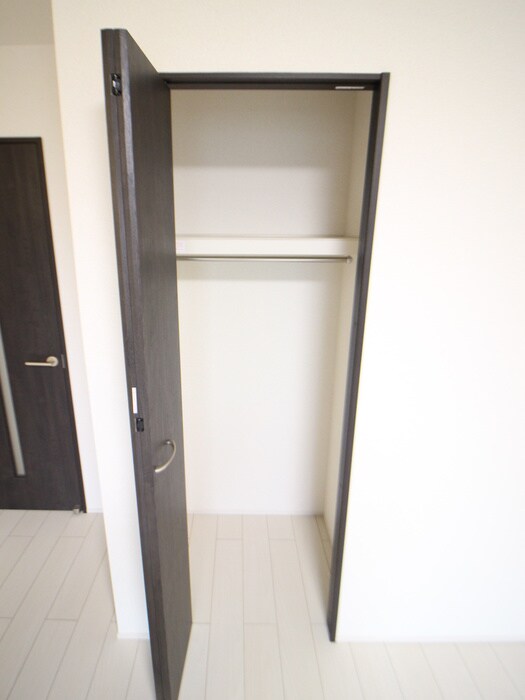物件内観写真13　(収納)