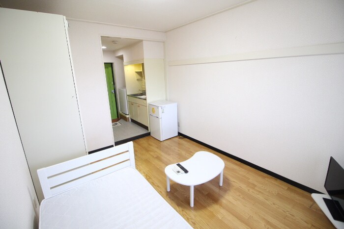 物件内観写真9　(居室)