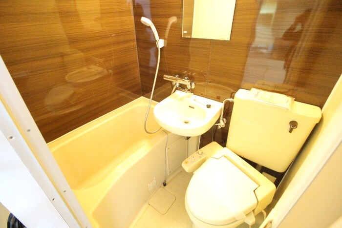 物件内観写真14　(バス／シャワールーム等)