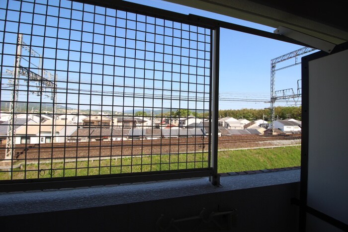 物件内観写真20　(室内からの展望)