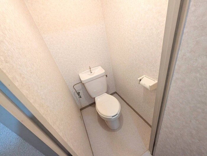 物件内観写真11　(トイレ)