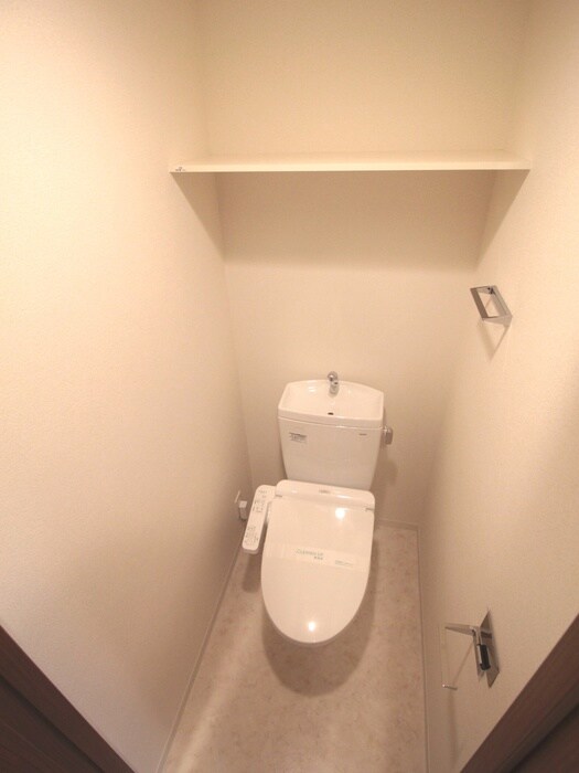 物件内観写真12　(トイレ)