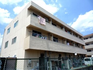梶川コ－ポ外観写真