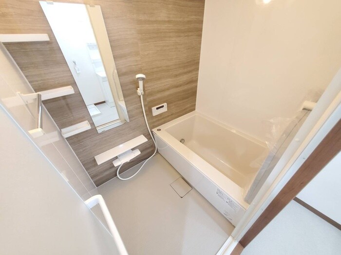 グランド－ル藤森のバス