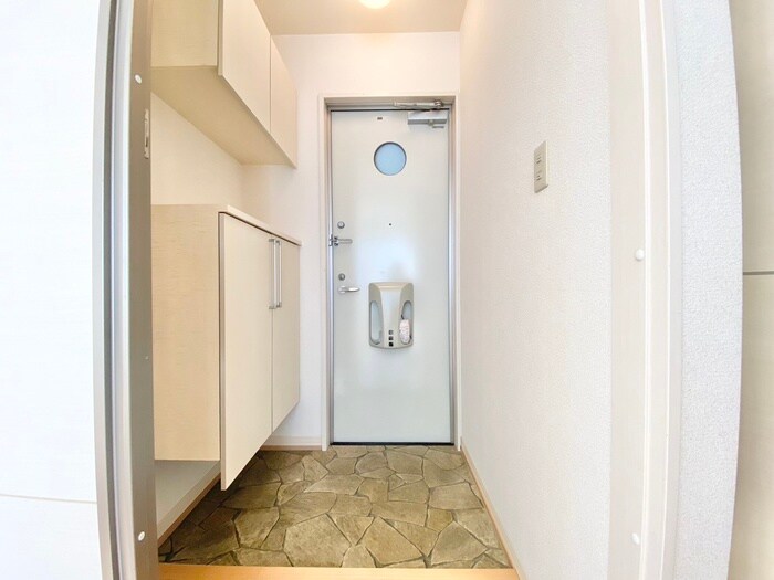 物件内観写真20　(玄関)