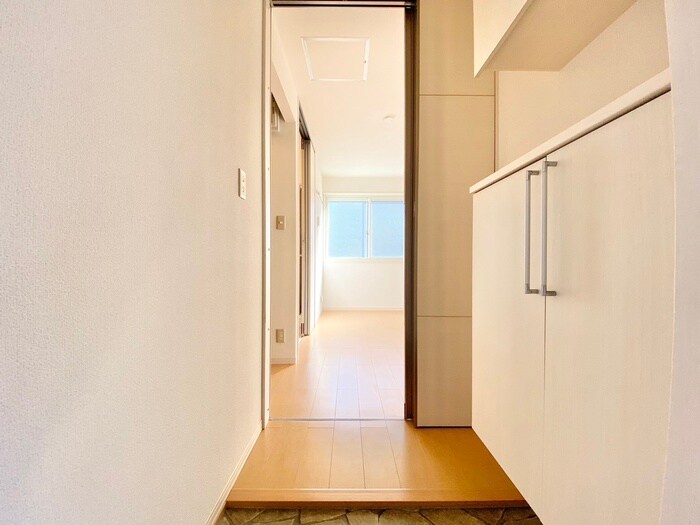 物件内観写真21　(廊下)