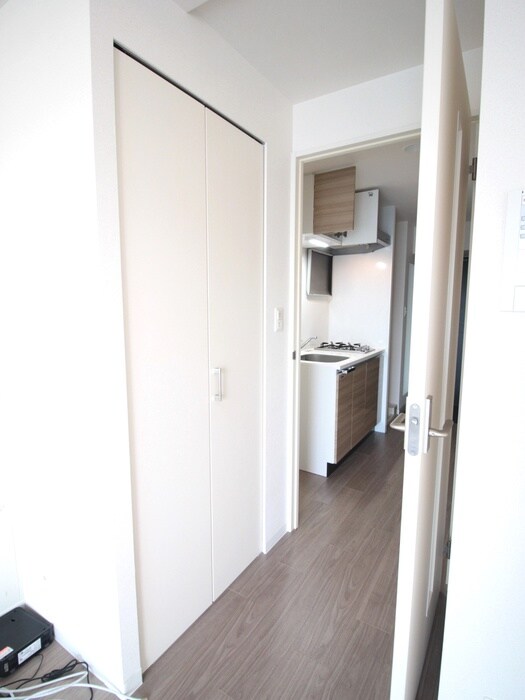 物件内観写真16　(収納)