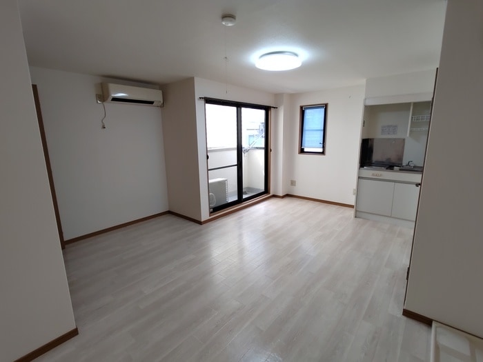 物件内観写真7　(居室)