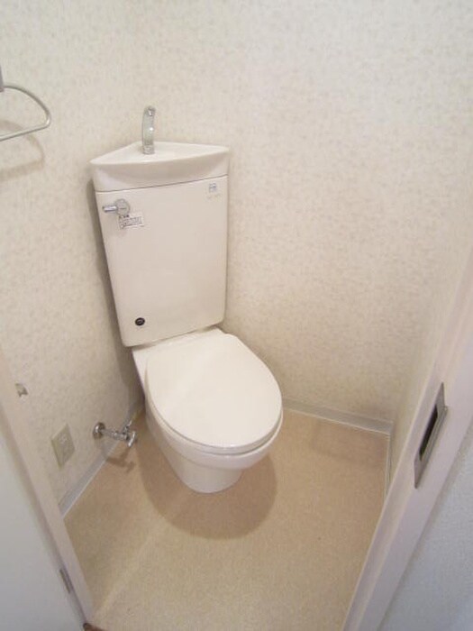 物件内観写真10　(トイレ)