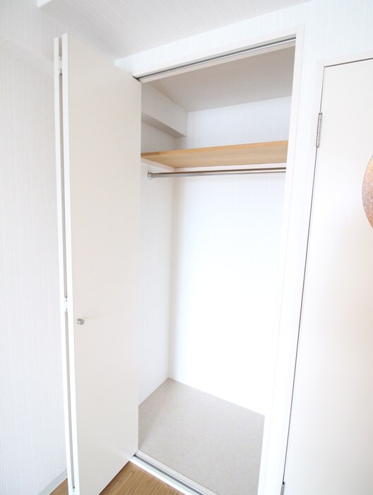 物件内観写真18　(収納)