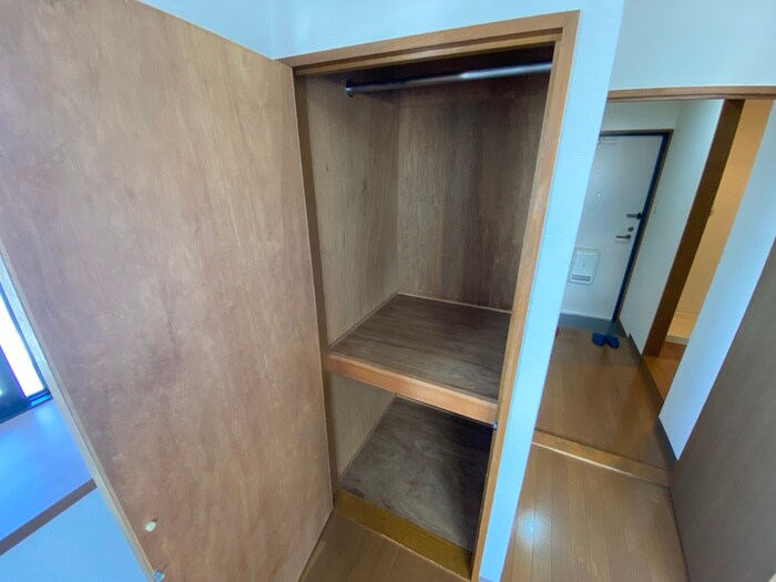 物件内観写真9　(収納)