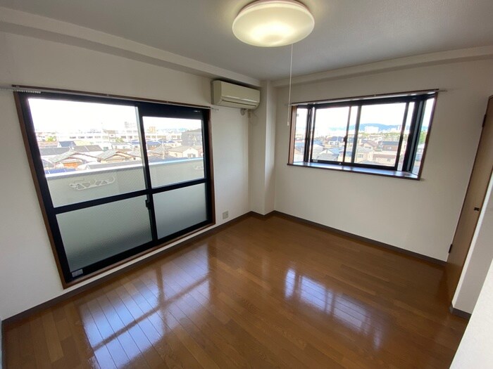 物件内観写真11　(居室)