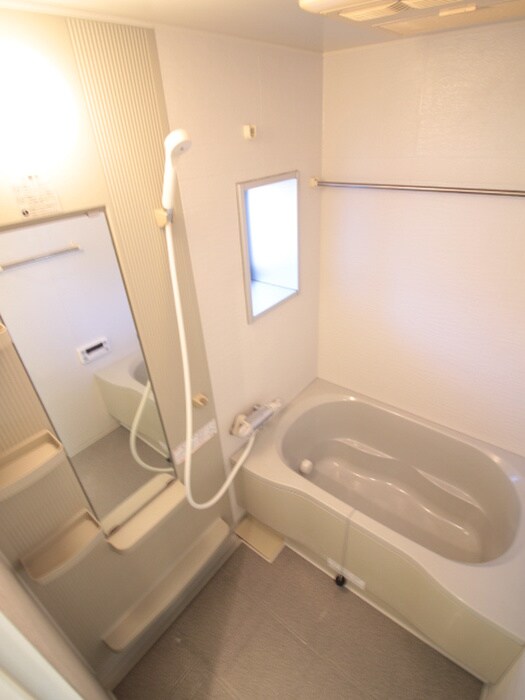 物件内観写真12　(バス／シャワールーム等)