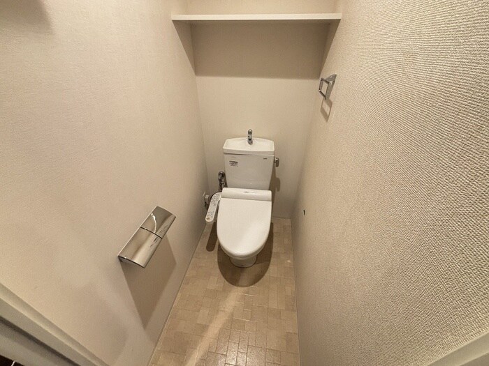 物件内観写真13　(トイレ)