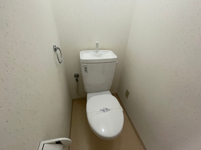 物件内観写真15　(トイレ)