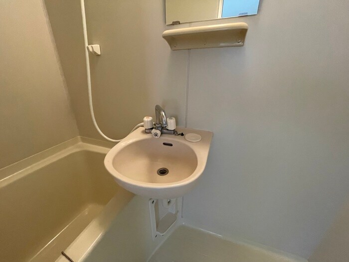 物件内観写真16　(洗面)