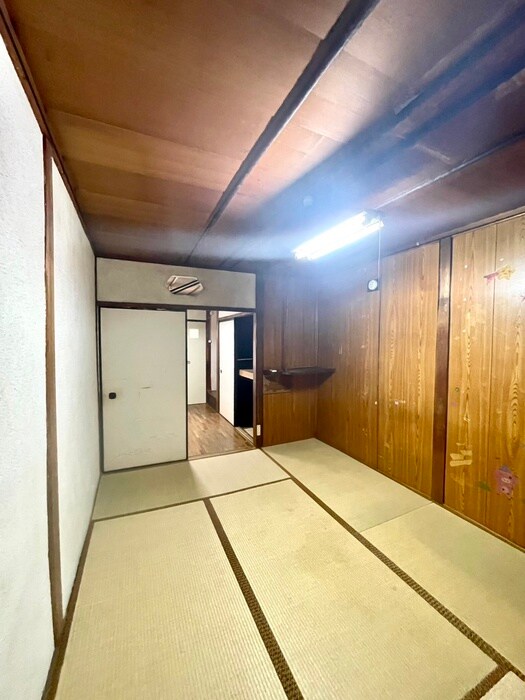 物件内観写真8　(居室)