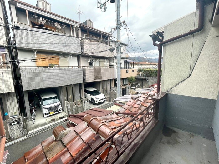 物件内観写真22　(室内からの展望)