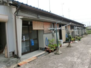 山本アパート外観写真