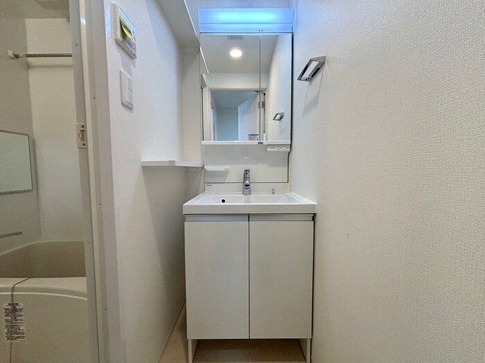 物件内観写真10　(洗面)