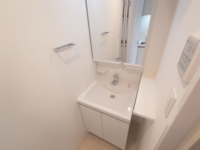 物件内観写真13　(洗面)