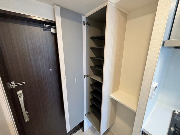 物件内観写真16　(靴箱)