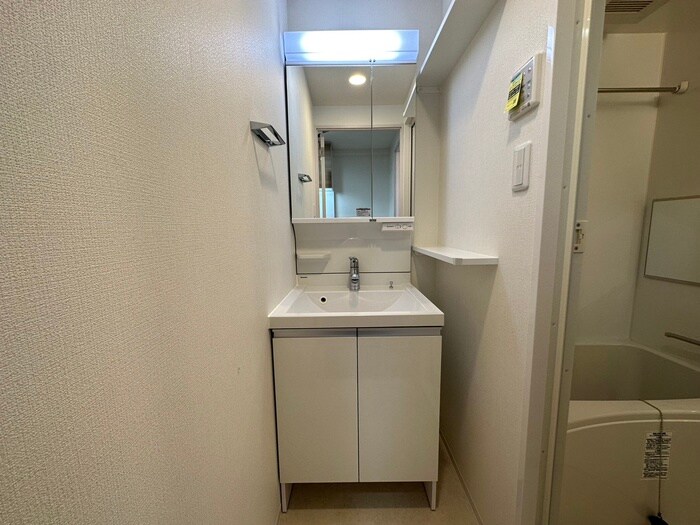 物件内観写真16　(洗面)