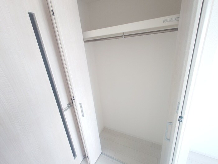 物件内観写真18　(収納)