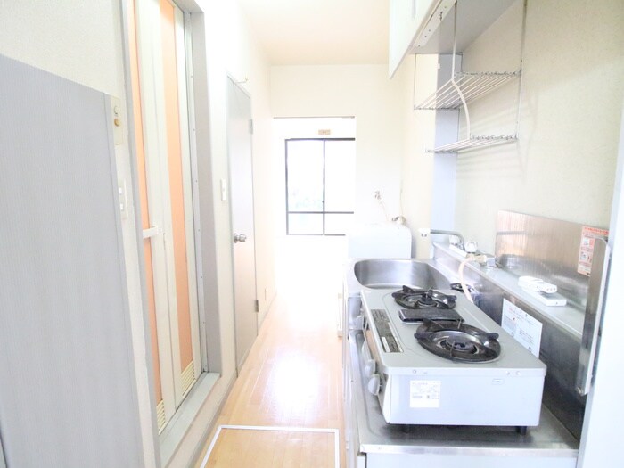 物件内観写真17　(廊下)