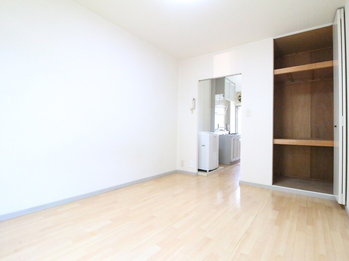 物件内観写真21　(居室)