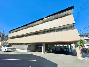 シャンソニエパレス外観写真