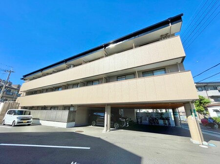 シャンソニエパレス外観写真