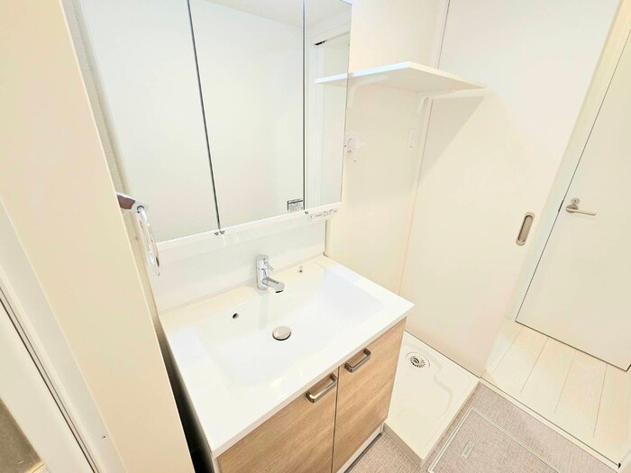 物件内観写真12　(洗面)