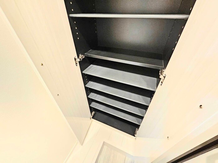 物件内観写真17　(靴箱)