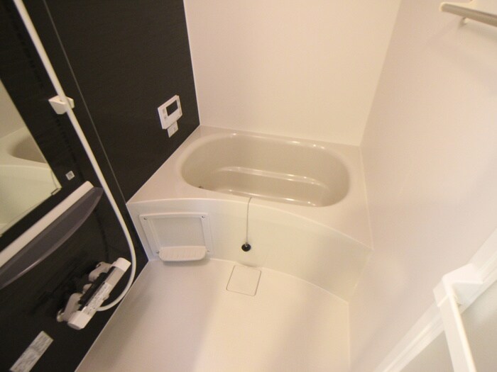 物件内観写真12　(バス／シャワールーム等)