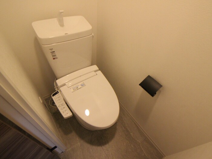 物件内観写真13　(トイレ)