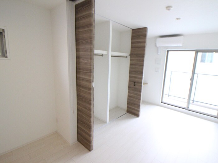 物件内観写真16　(内観写真)