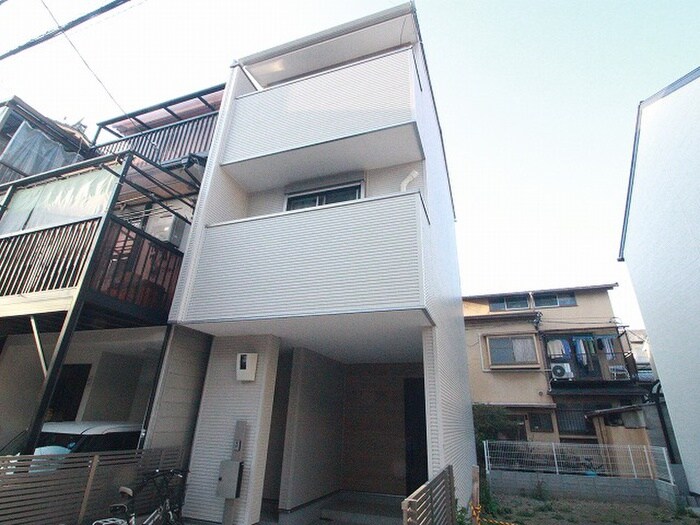 物件外観写真3　(外観写真)