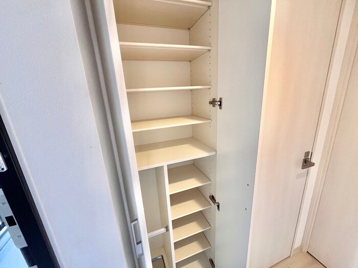 物件内観写真21　(靴箱)