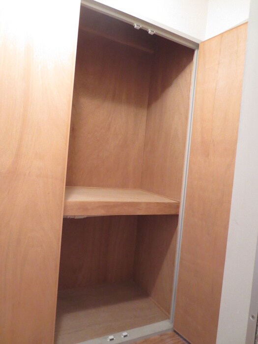 物件内観写真10　(収納)