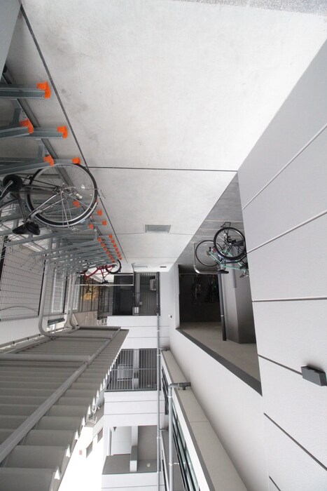 物件外観写真6　(駐輪場)