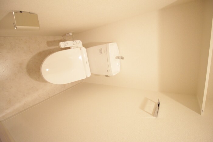 物件内観写真12　(トイレ)