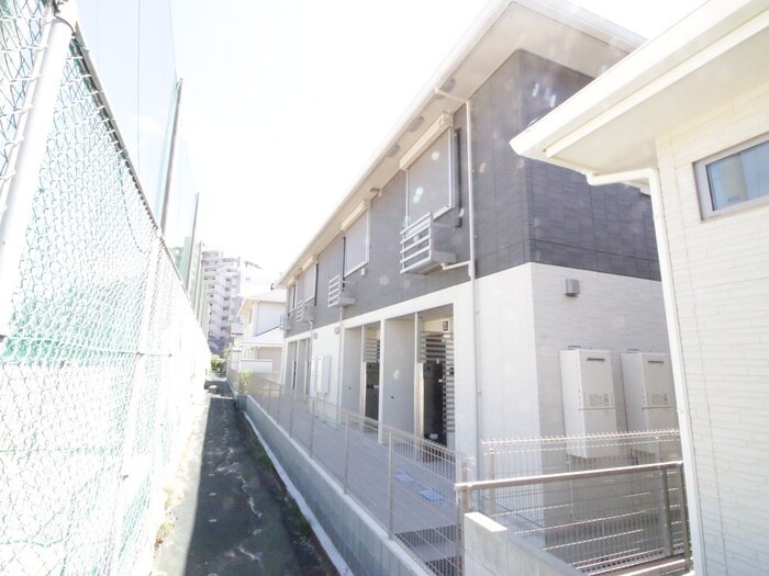 物件外観写真5　(外観写真)