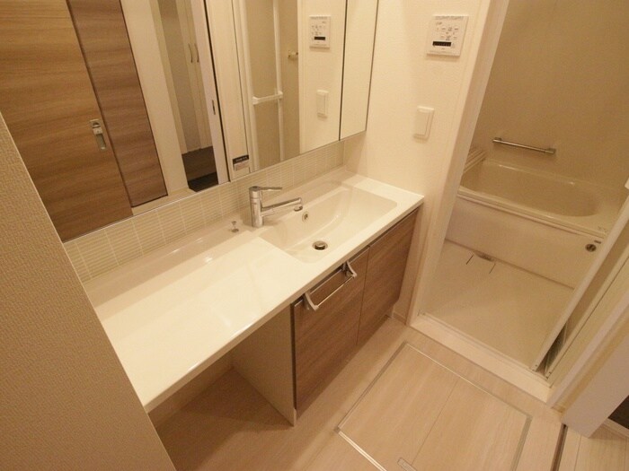 物件内観写真18　(洗面)