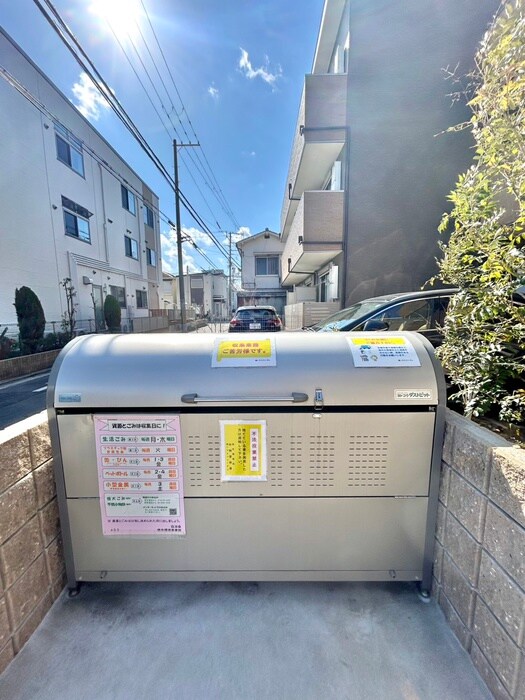 物件外観写真4　(建物設備)